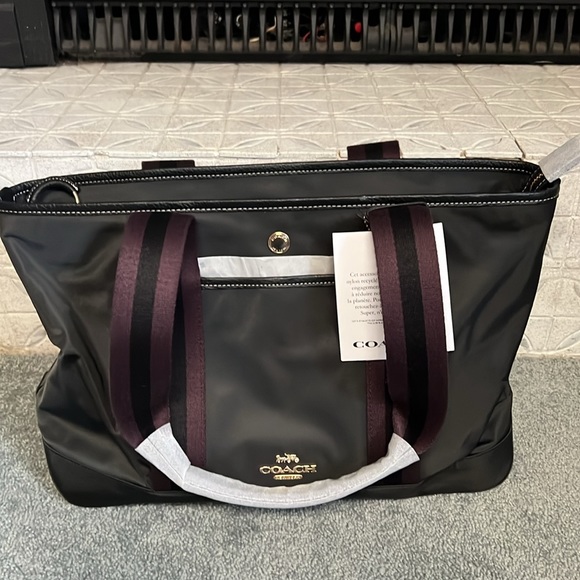 NWT Coach Ellis Tote - Picture 2 of 16